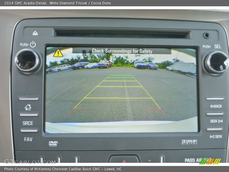 White Diamond Tricoat / Cocoa Dune 2014 GMC Acadia Denali