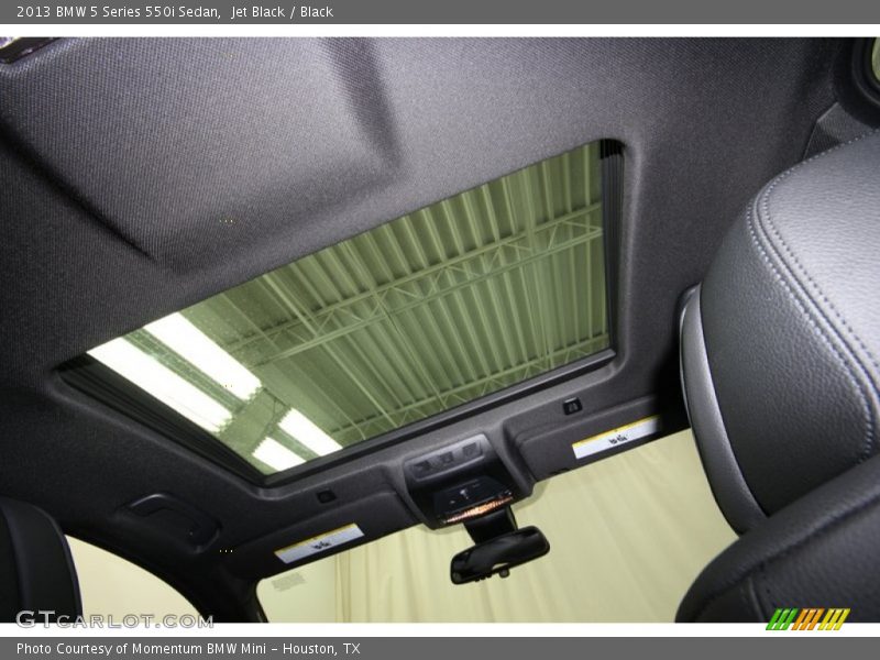 Jet Black / Black 2013 BMW 5 Series 550i Sedan