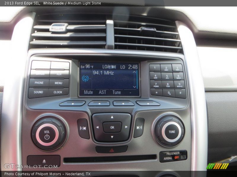 White Suede / Medium Light Stone 2013 Ford Edge SEL