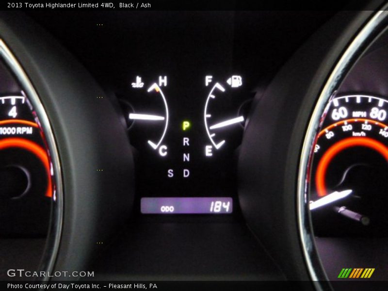 Black / Ash 2013 Toyota Highlander Limited 4WD