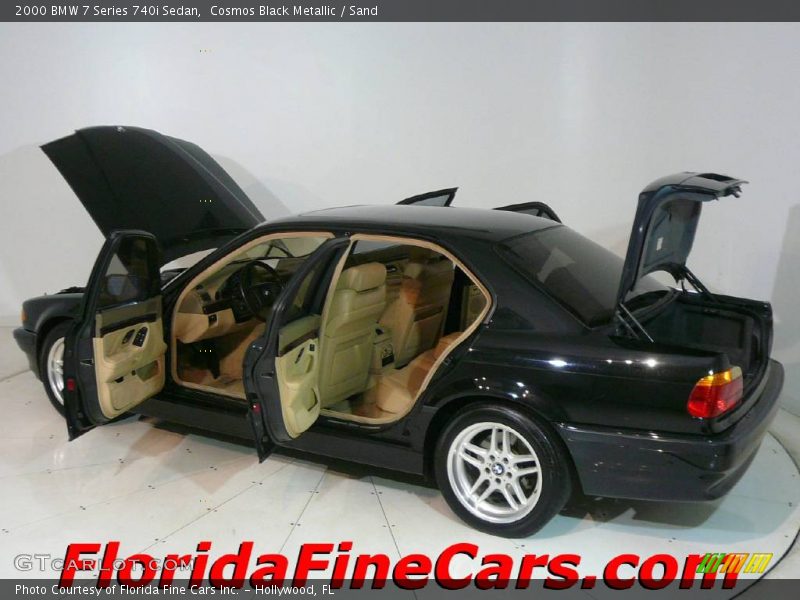 Cosmos Black Metallic / Sand 2000 BMW 7 Series 740i Sedan