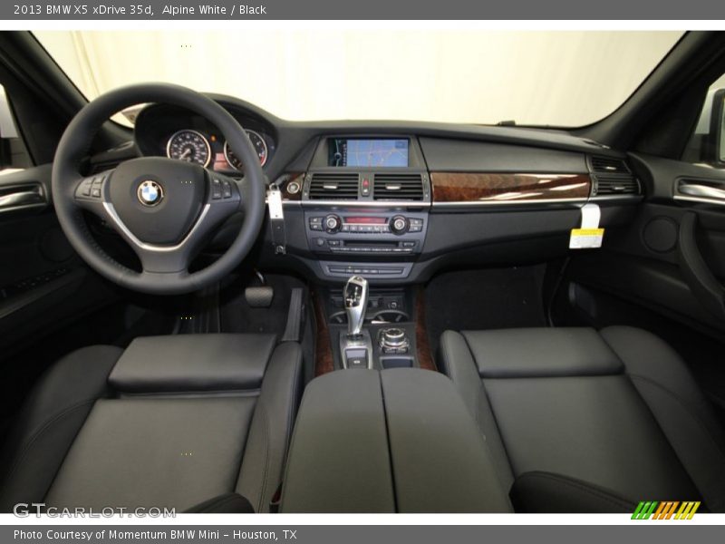 Alpine White / Black 2013 BMW X5 xDrive 35d