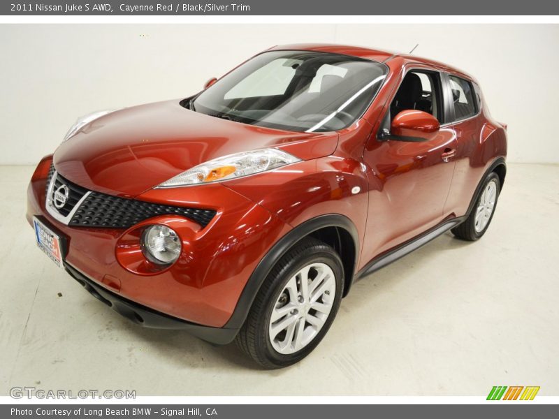 Cayenne Red / Black/Silver Trim 2011 Nissan Juke S AWD