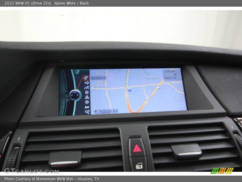 Alpine White / Black 2013 BMW X5 xDrive 35d
