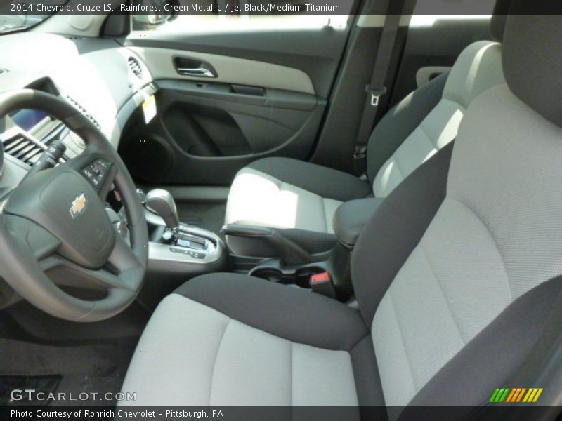 Front Seat of 2014 Cruze LS