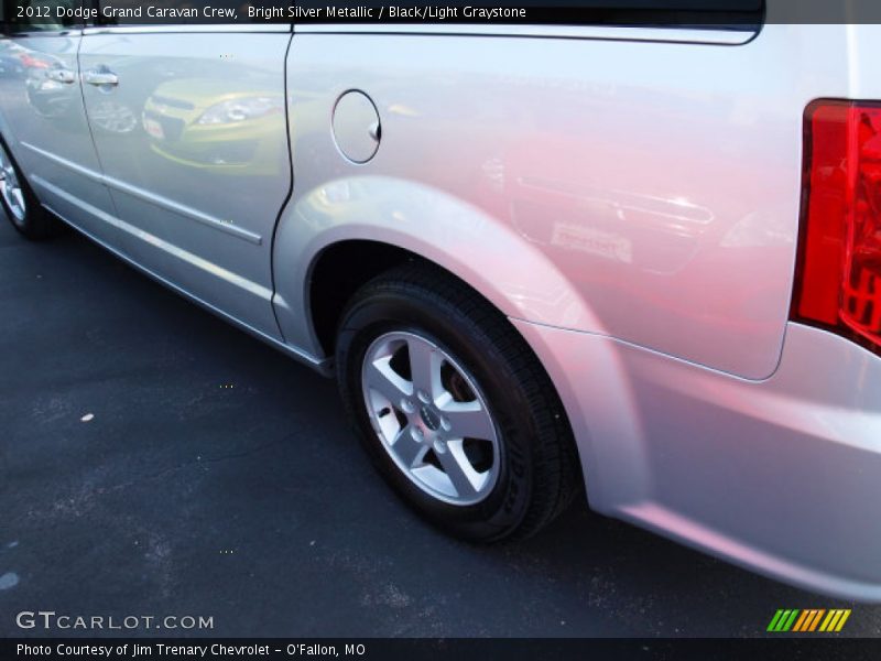 Bright Silver Metallic / Black/Light Graystone 2012 Dodge Grand Caravan Crew