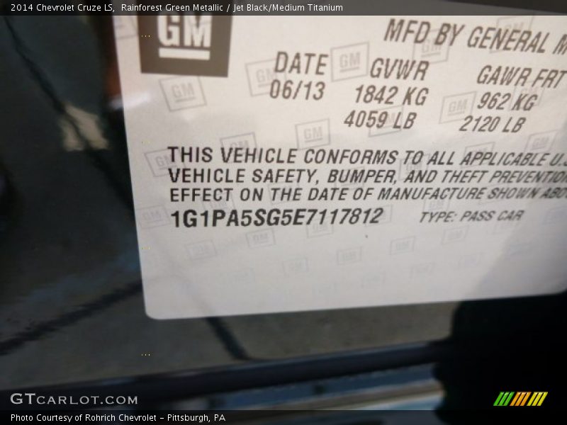Rainforest Green Metallic / Jet Black/Medium Titanium 2014 Chevrolet Cruze LS
