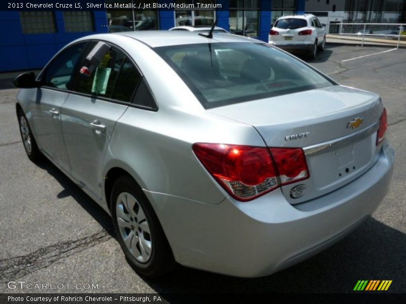 Silver Ice Metallic / Jet Black/Medium Titanium 2013 Chevrolet Cruze LS