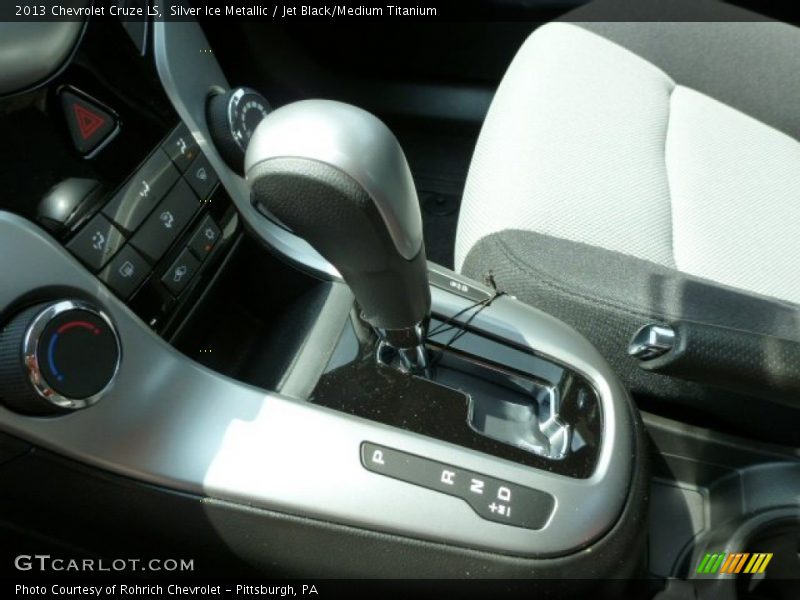 Silver Ice Metallic / Jet Black/Medium Titanium 2013 Chevrolet Cruze LS