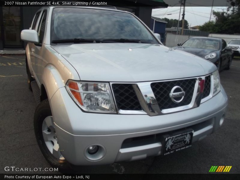 Silver Lightning / Graphite 2007 Nissan Pathfinder SE 4x4