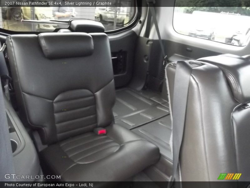 Silver Lightning / Graphite 2007 Nissan Pathfinder SE 4x4