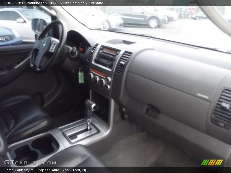 Silver Lightning / Graphite 2007 Nissan Pathfinder SE 4x4