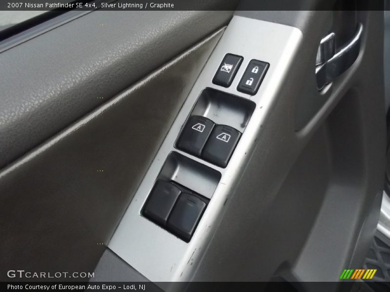 Silver Lightning / Graphite 2007 Nissan Pathfinder SE 4x4