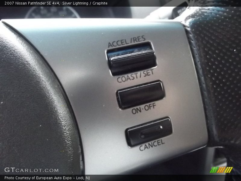 Silver Lightning / Graphite 2007 Nissan Pathfinder SE 4x4