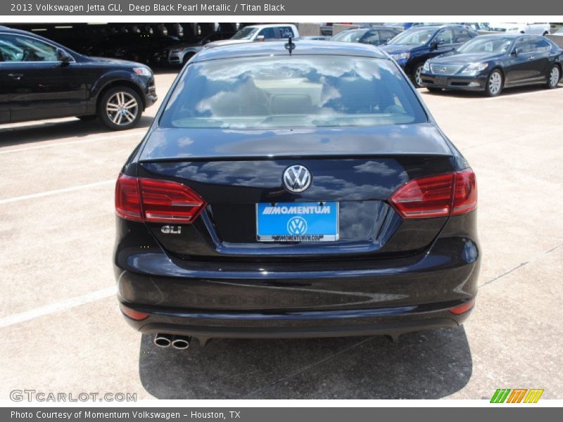 Deep Black Pearl Metallic / Titan Black 2013 Volkswagen Jetta GLI
