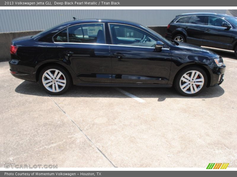 Deep Black Pearl Metallic / Titan Black 2013 Volkswagen Jetta GLI