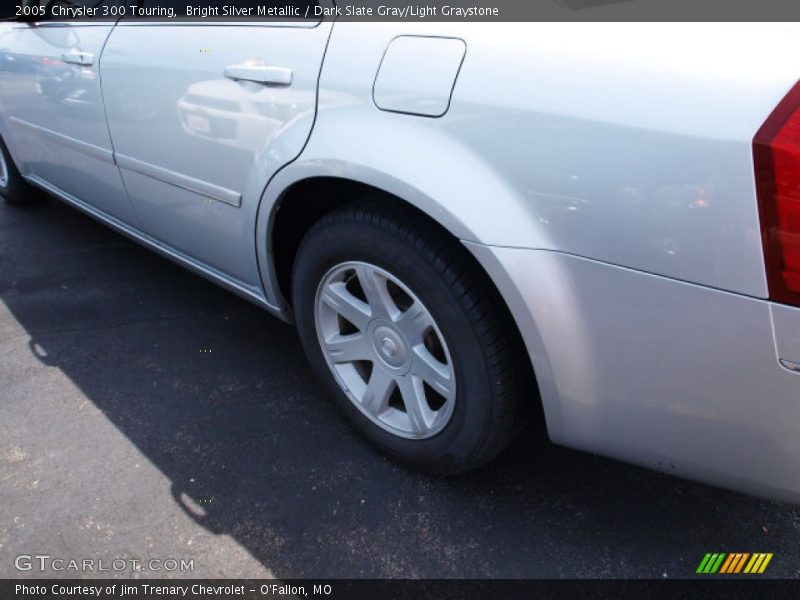 Bright Silver Metallic / Dark Slate Gray/Light Graystone 2005 Chrysler 300 Touring