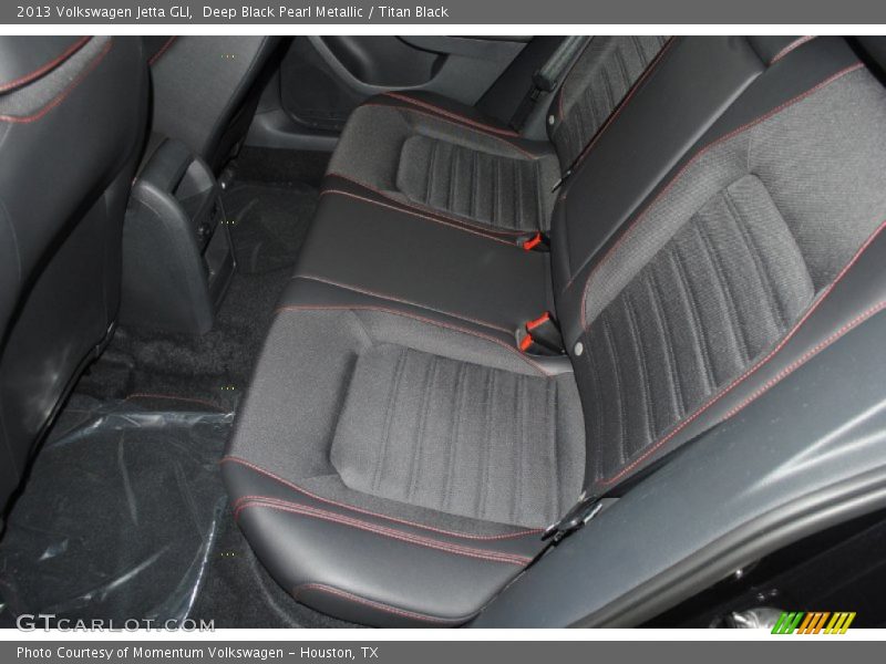 Deep Black Pearl Metallic / Titan Black 2013 Volkswagen Jetta GLI