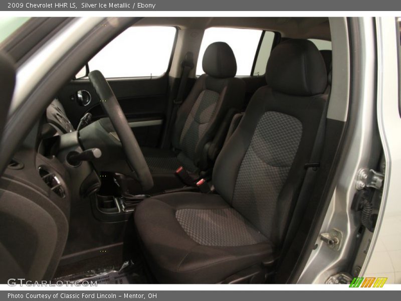 Silver Ice Metallic / Ebony 2009 Chevrolet HHR LS