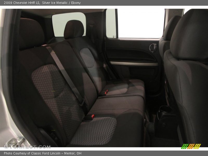 Silver Ice Metallic / Ebony 2009 Chevrolet HHR LS