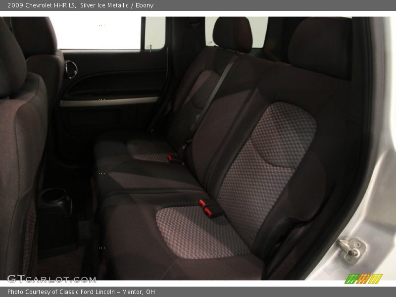 Silver Ice Metallic / Ebony 2009 Chevrolet HHR LS