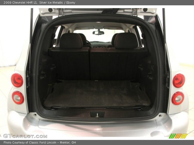 Silver Ice Metallic / Ebony 2009 Chevrolet HHR LS