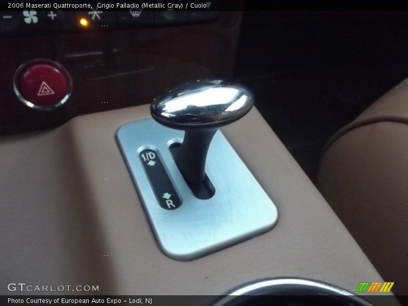 Grigio Palladio (Metallic Gray) / Cuoio 2006 Maserati Quattroporte