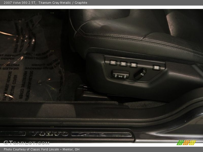 Titanium Gray Metallic / Graphite 2007 Volvo S60 2.5T