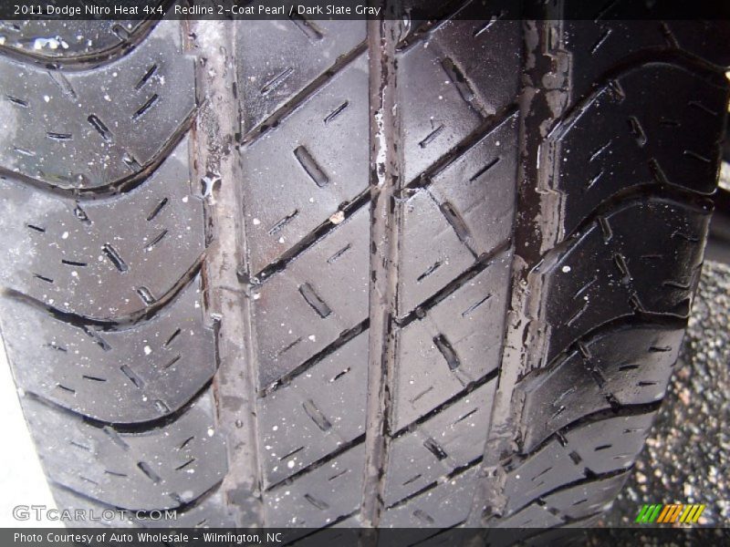 Redline 2-Coat Pearl / Dark Slate Gray 2011 Dodge Nitro Heat 4x4