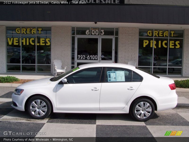 Candy White / Titan Black 2012 Volkswagen Jetta SE Sedan