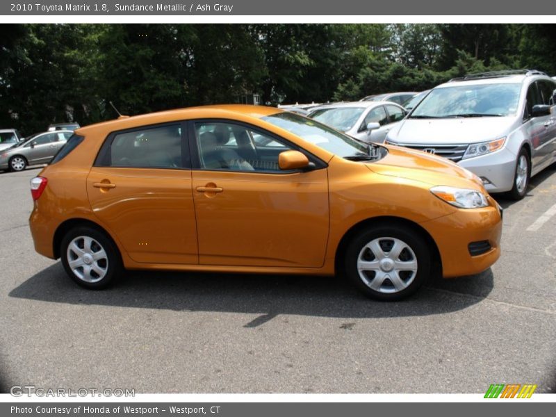 Sundance Metallic / Ash Gray 2010 Toyota Matrix 1.8