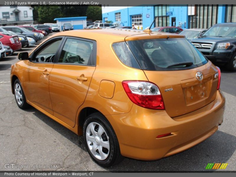 Sundance Metallic / Ash Gray 2010 Toyota Matrix 1.8