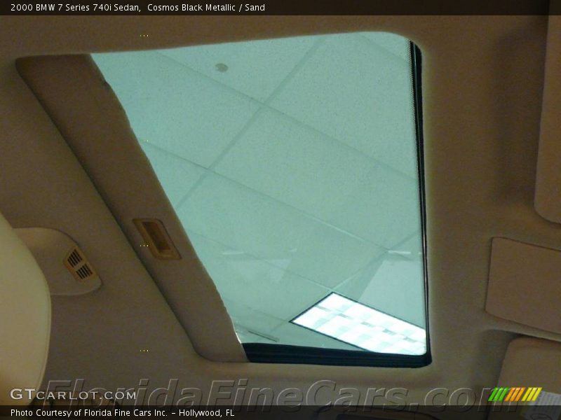 Cosmos Black Metallic / Sand 2000 BMW 7 Series 740i Sedan