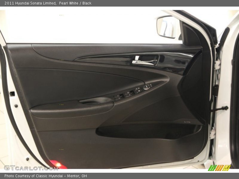 Door Panel of 2011 Sonata Limited