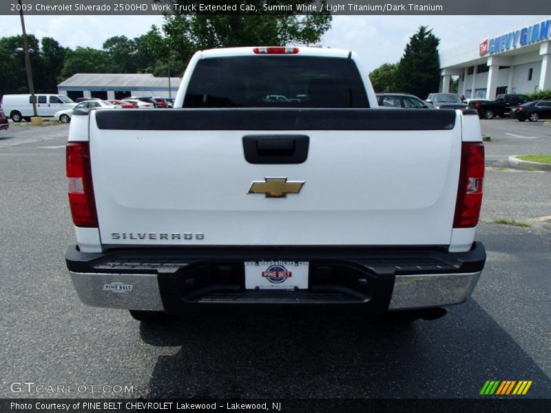 Summit White / Light Titanium/Dark Titanium 2009 Chevrolet Silverado 2500HD Work Truck Extended Cab