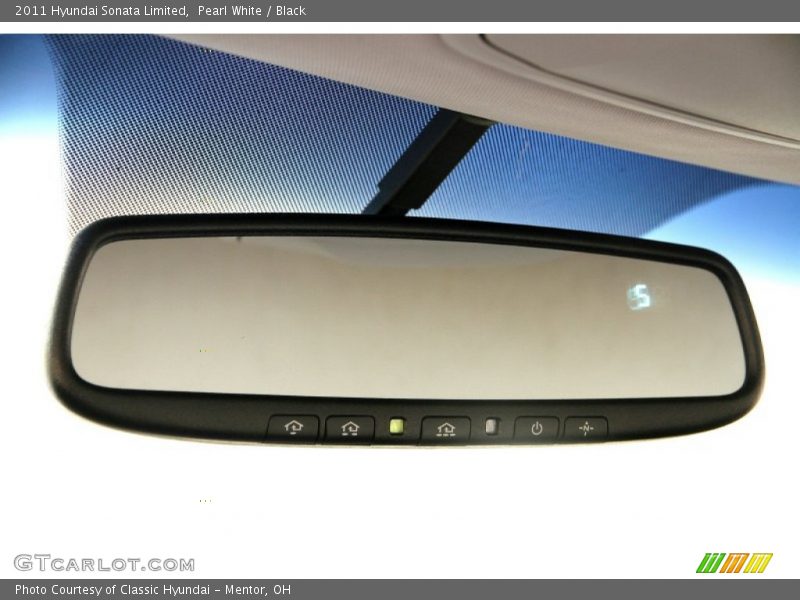 Pearl White / Black 2011 Hyundai Sonata Limited