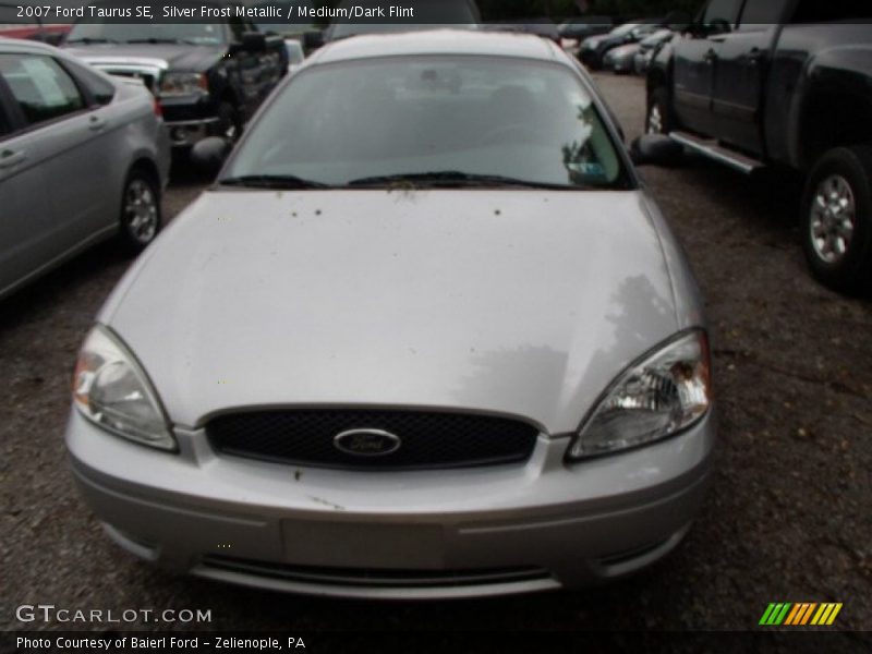 Silver Frost Metallic / Medium/Dark Flint 2007 Ford Taurus SE