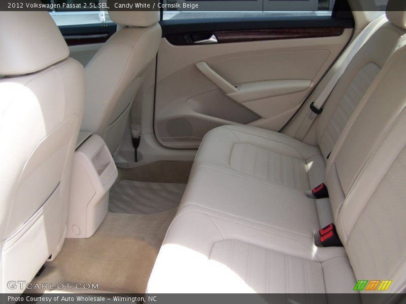 Candy White / Cornsilk Beige 2012 Volkswagen Passat 2.5L SEL