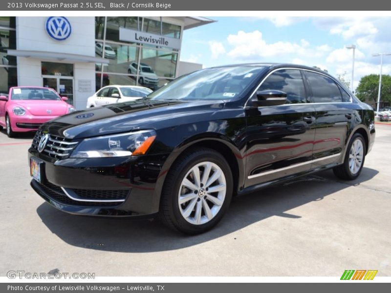 Black / Cornsilk Beige 2013 Volkswagen Passat 2.5L SEL