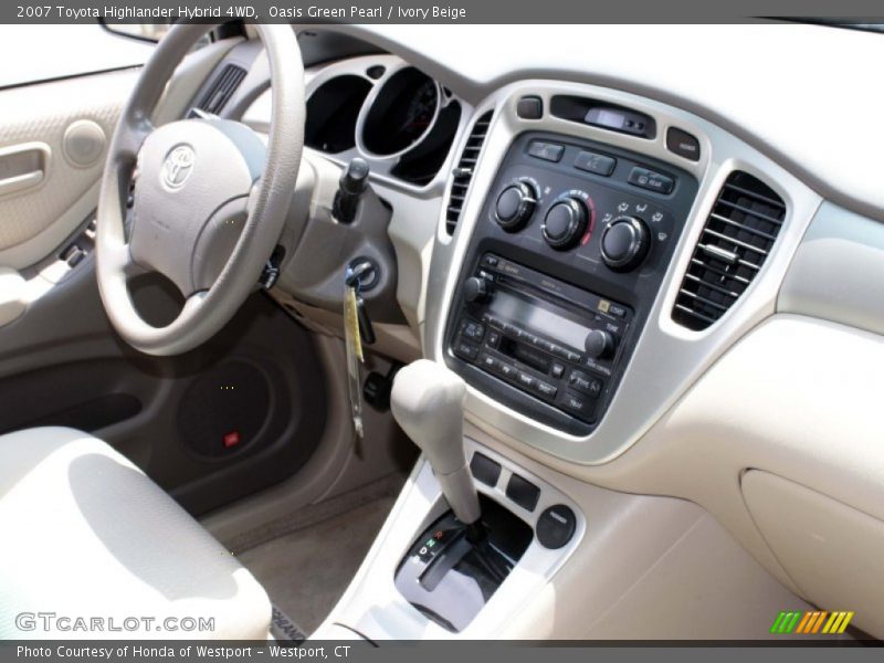 Oasis Green Pearl / Ivory Beige 2007 Toyota Highlander Hybrid 4WD