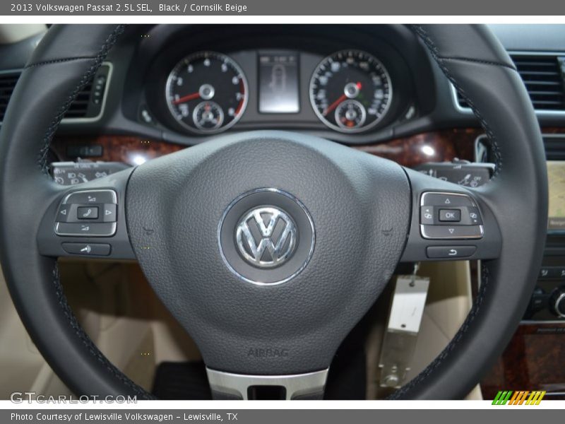 Black / Cornsilk Beige 2013 Volkswagen Passat 2.5L SEL