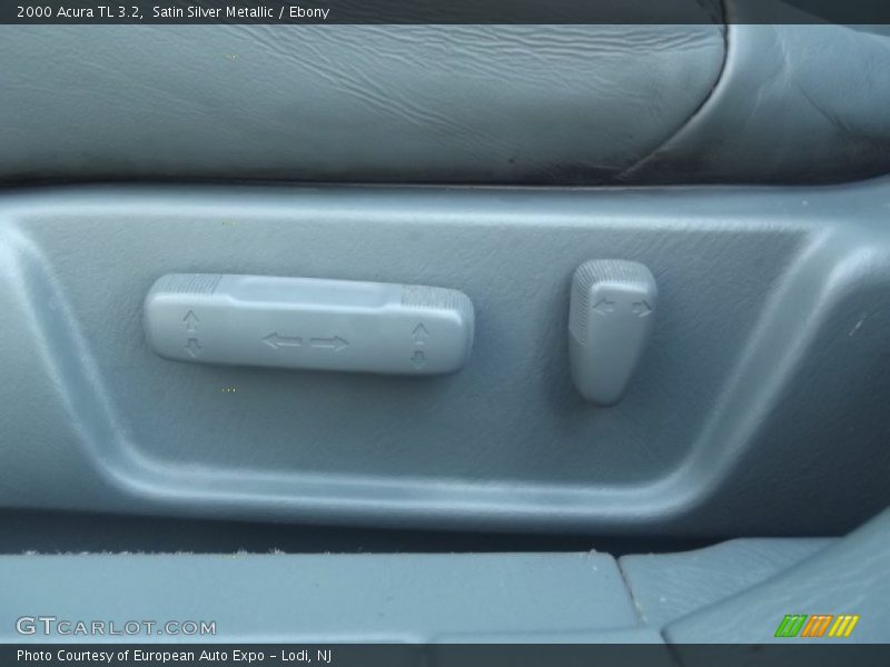 Satin Silver Metallic / Ebony 2000 Acura TL 3.2