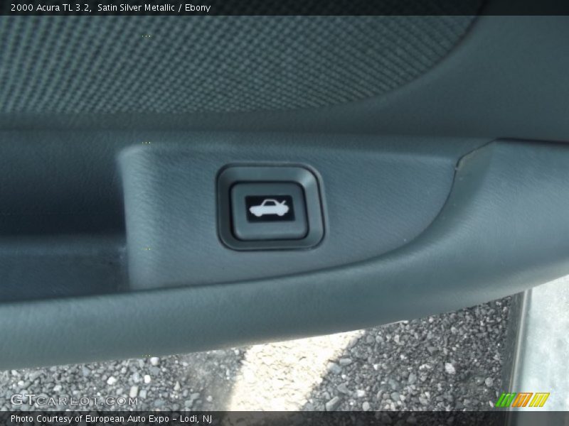 Satin Silver Metallic / Ebony 2000 Acura TL 3.2