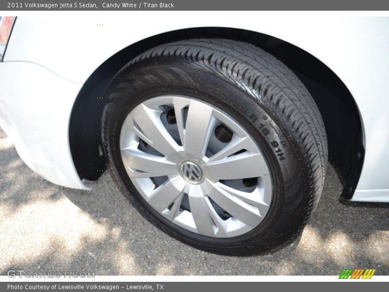 Candy White / Titan Black 2011 Volkswagen Jetta S Sedan