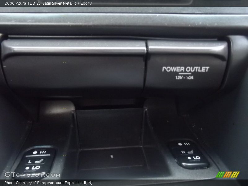 Satin Silver Metallic / Ebony 2000 Acura TL 3.2
