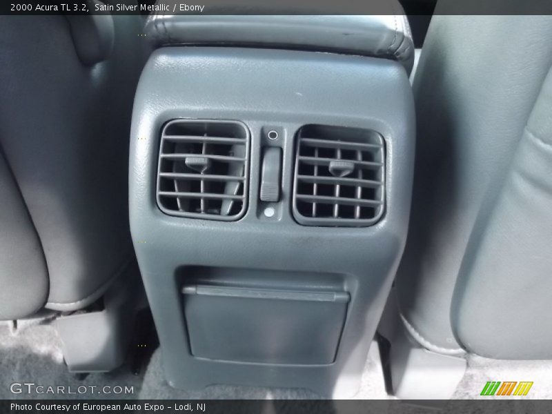 Satin Silver Metallic / Ebony 2000 Acura TL 3.2