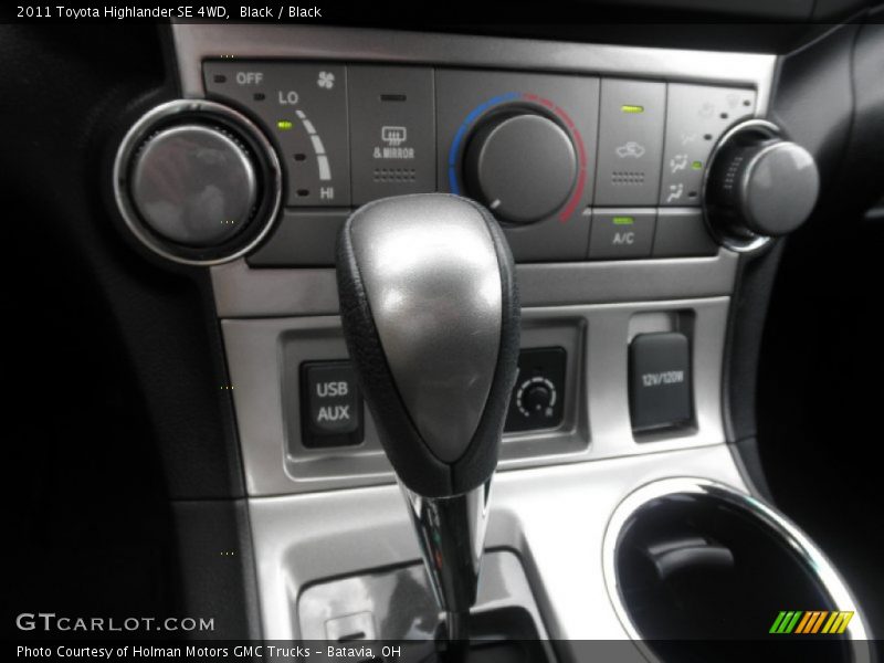 Black / Black 2011 Toyota Highlander SE 4WD