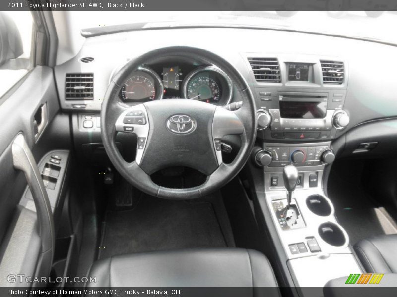 Black / Black 2011 Toyota Highlander SE 4WD