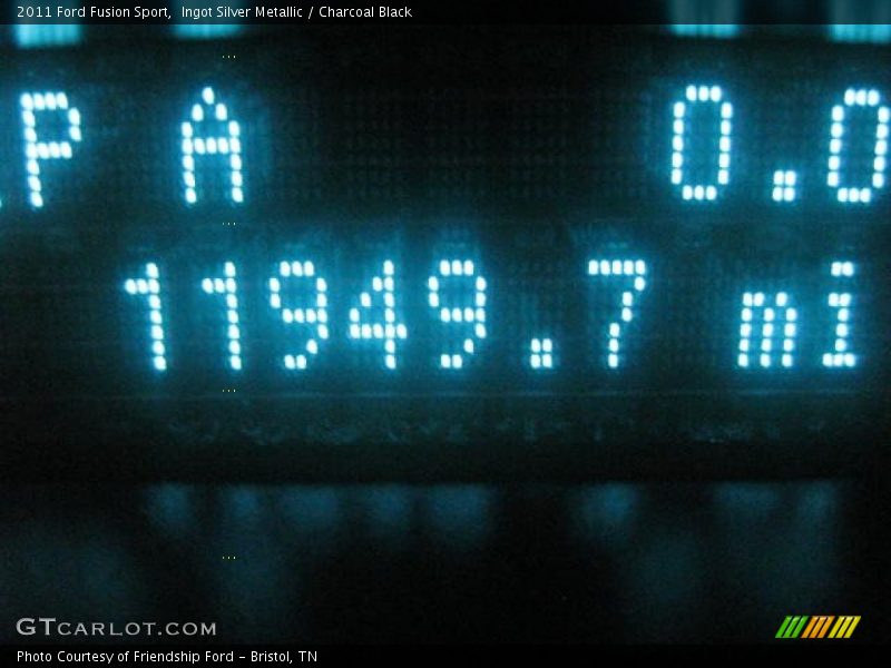Ingot Silver Metallic / Charcoal Black 2011 Ford Fusion Sport