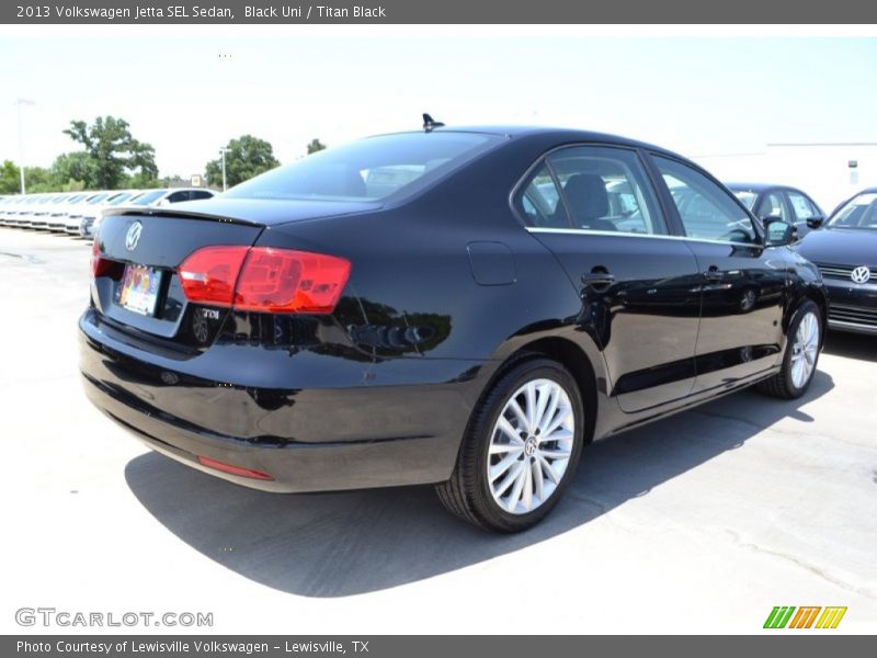 Black Uni / Titan Black 2013 Volkswagen Jetta SEL Sedan